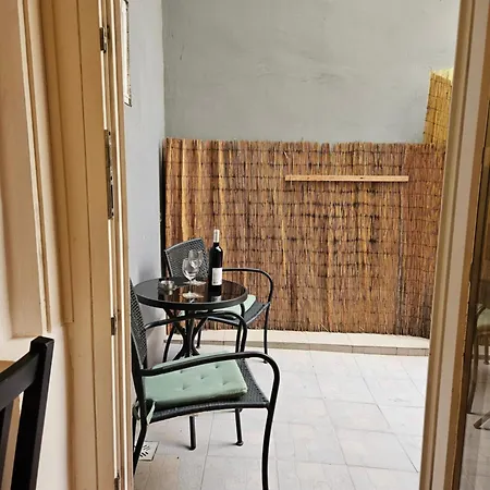 The Greenest Vintage Lodging Budapest Exterior foto