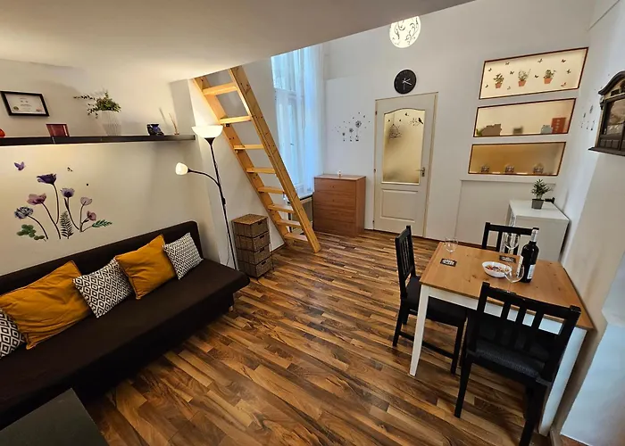 The Greenest Vintage Lodging